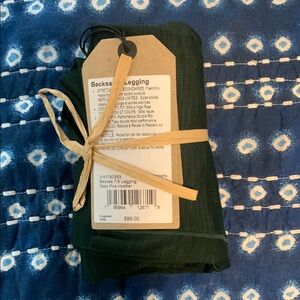 Becksa 7/8 Deep Pine Legging